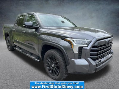 2025 Toyota Tundra 4WD SR5