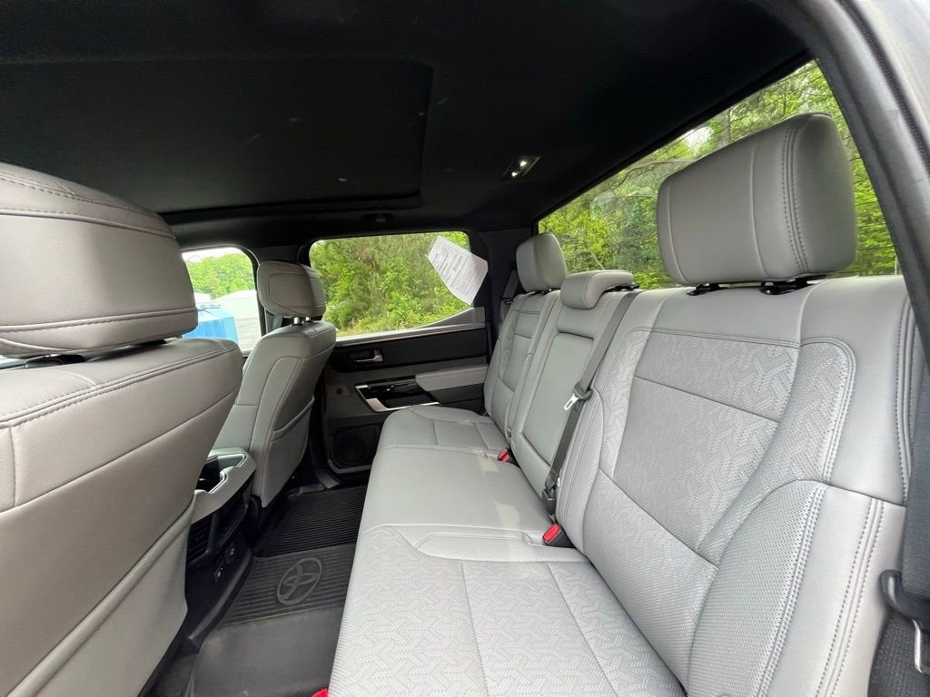 2025 Toyota Tundra 4WD SR5