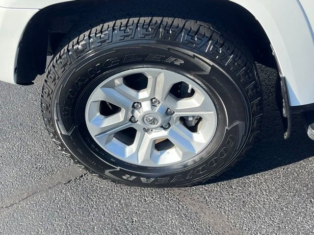 2018 Toyota 4Runner SR5