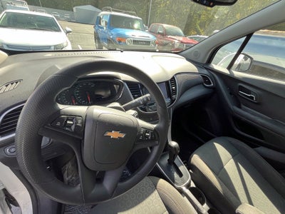 2022 Chevrolet Trax LS