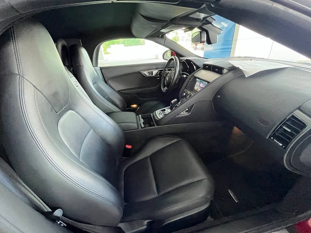 2017 Jaguar F-TYPE Premium